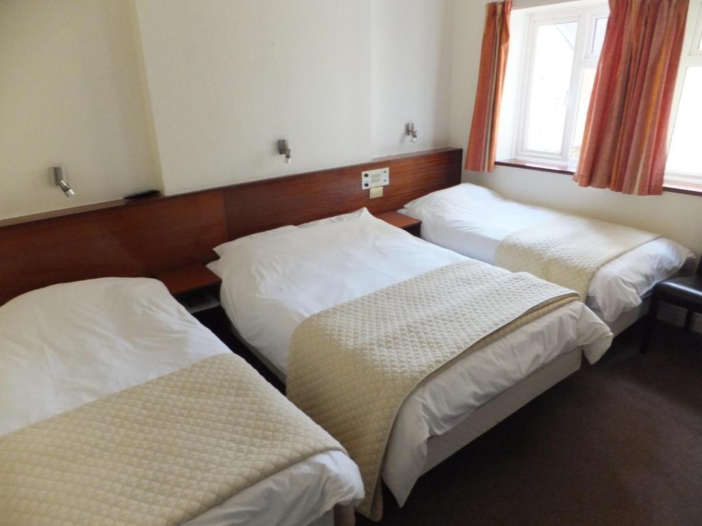 White Lodge London Room photo